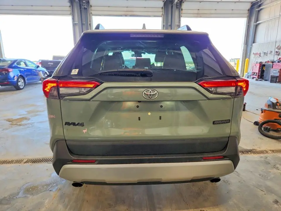 2019 TOYOTA RAV4 ADVENTURE  