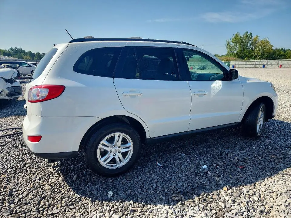 2012 HYUNDAI SANTA FE GLS  