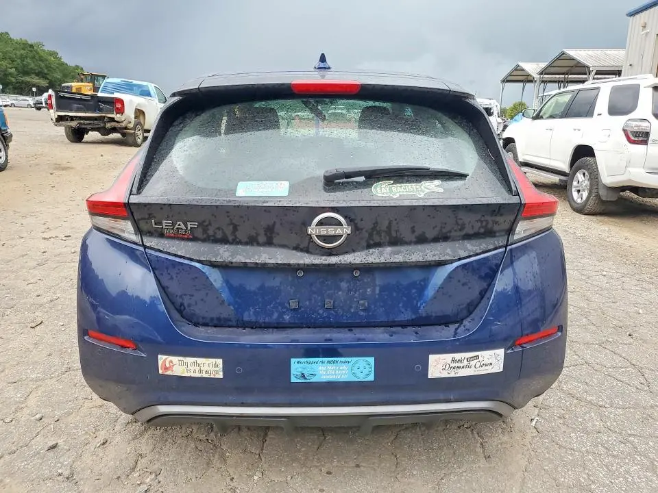 2023 NISSAN LEAF S  