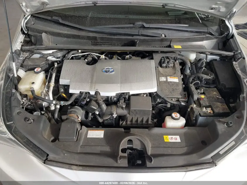 2017 TOYOTA PRIUS FOUR