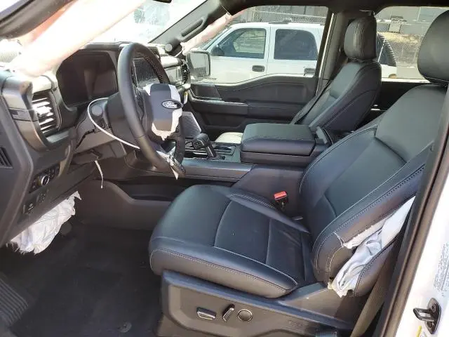 2025 FORD F150 LARIAT  