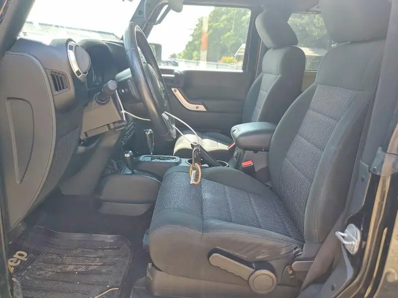 2011 JEEP WRANGLER SAHARA  