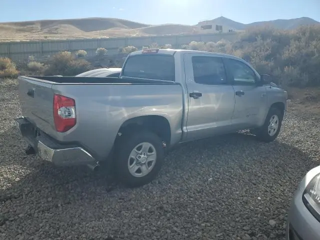 2019 TOYOTA TUNDRA CREWMAX SR5  