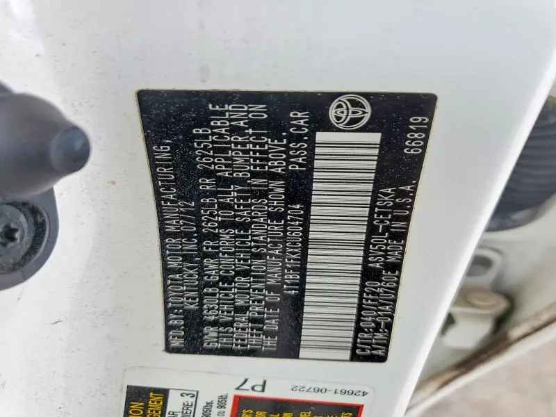 2012 TOYOTA CAMRY SE  