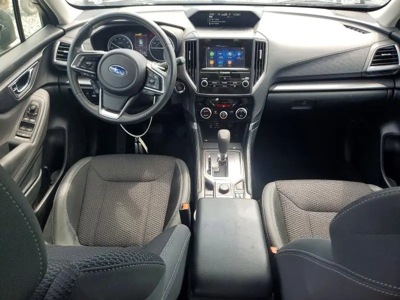 2024 SUBARU FORESTER   