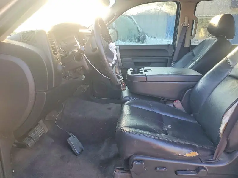 2011 CHEVROLET SILVERADO K1500 LT  