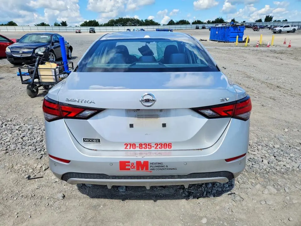 2021 NISSAN SENTRA SV  