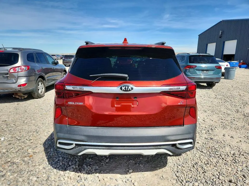 2021 KIA SELTOS S  