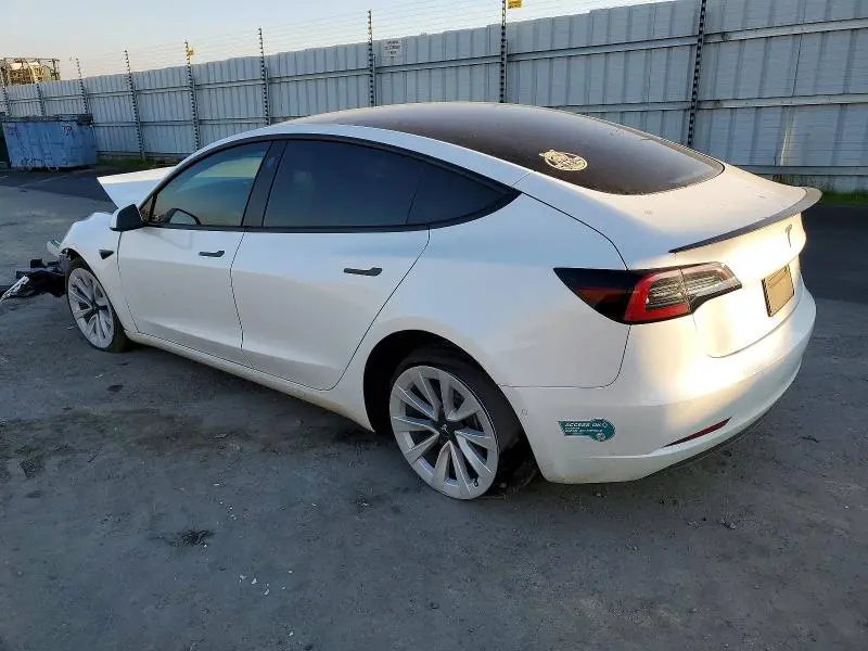 2022 TESLA MODEL 3   