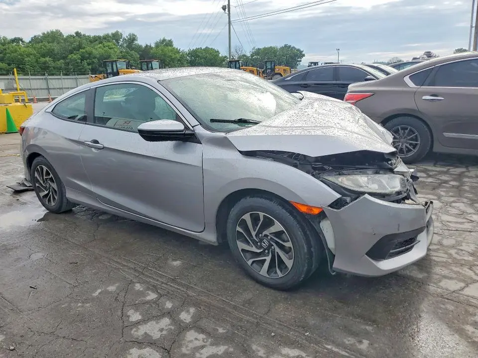 2018 HONDA CIVIC LX  