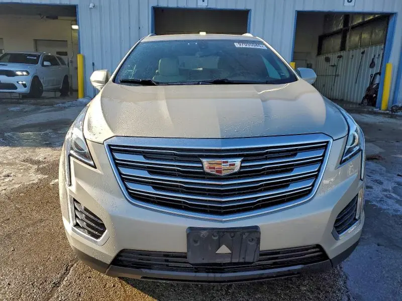 2017 CADILLAC XT5   