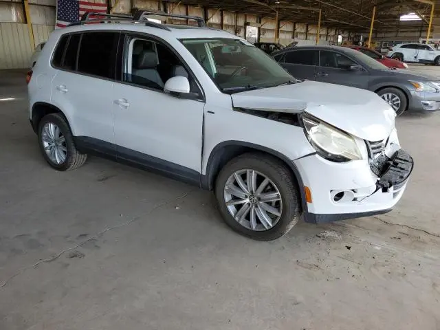 2010 VOLKSWAGEN TIGUAN S  
