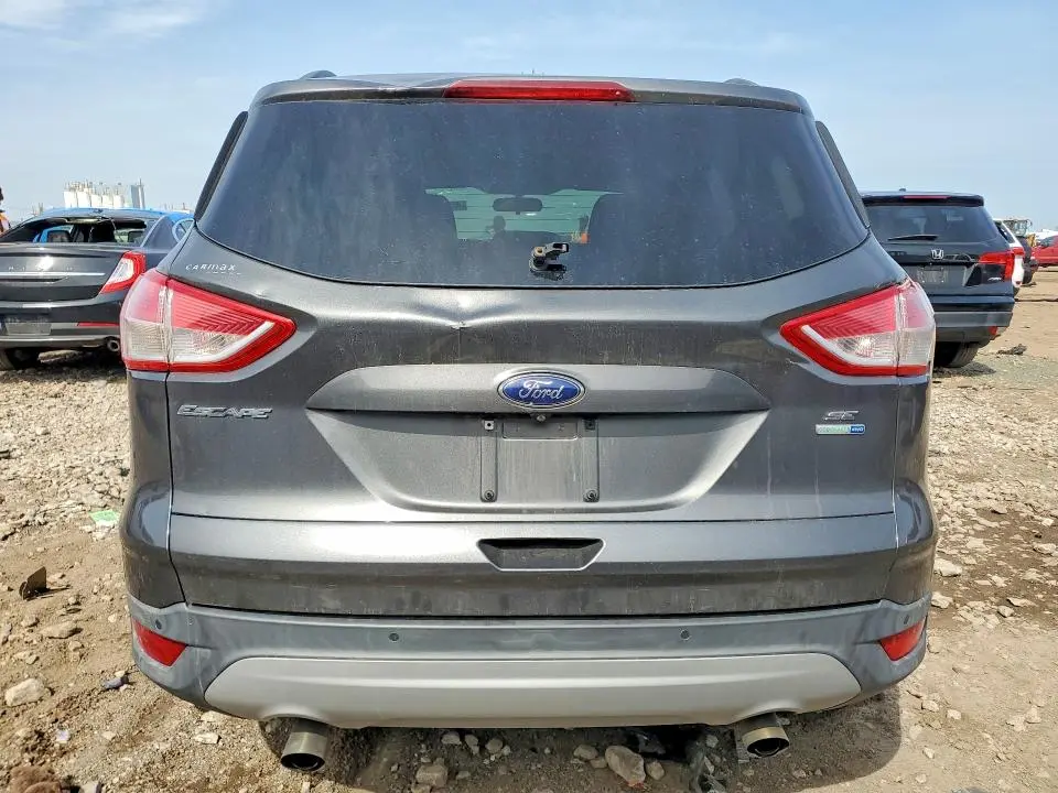 2015 FORD ESCAPE SE  