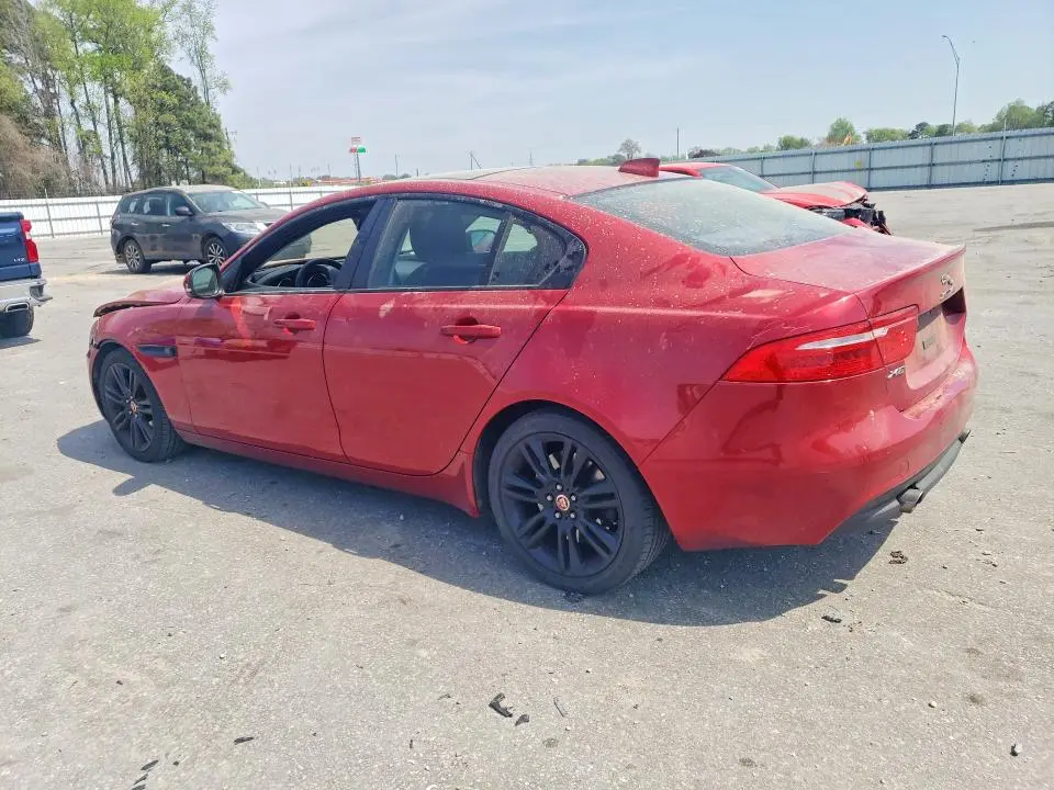 2017 JAGUAR XE PRESTIGE  