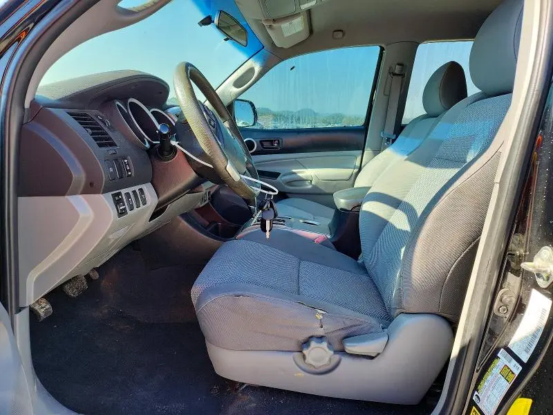 2015 TOYOTA TACOMA V6  