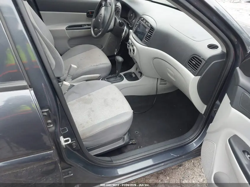 2011 HYUNDAI ACCENT GLS