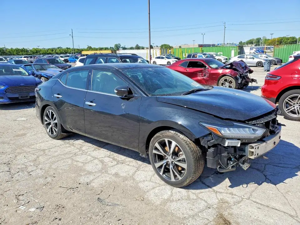2021 NISSAN MAXIMA SV  
