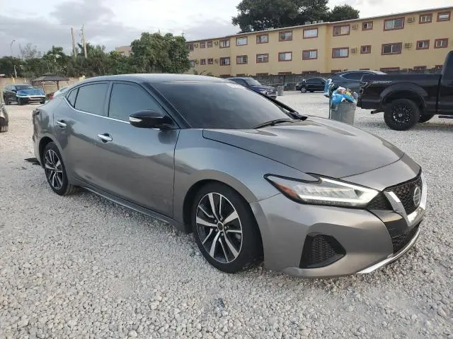 2022 NISSAN MAXIMA SV  