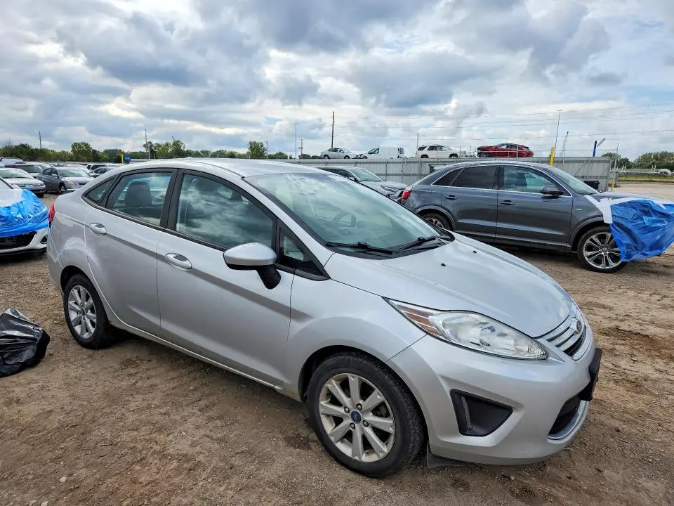 2012 FORD FIESTA SE  