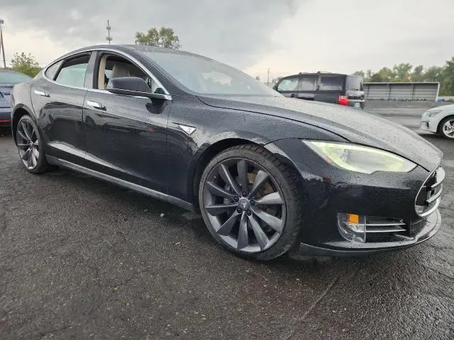 2012 TESLA MODEL S   