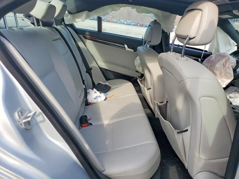 2013 MERCEDES-BENZ C 250  