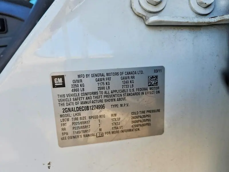2011 CHEVROLET EQUINOX LT  