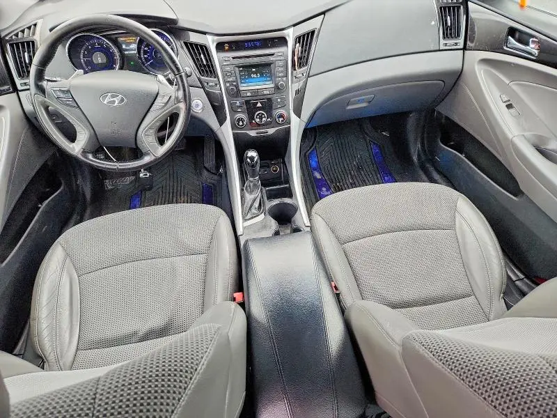 2014 HYUNDAI SONATA SE  