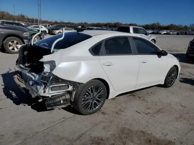2023 KIA FORTE GT LINE