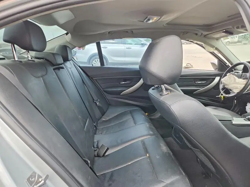 2013 BMW 320 I  