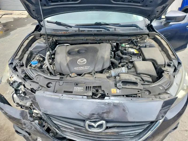 2016 MAZDA 3 TOURING  