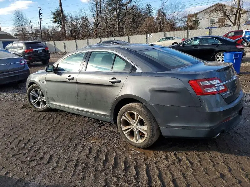 2018 FORD TAURUS SEL  