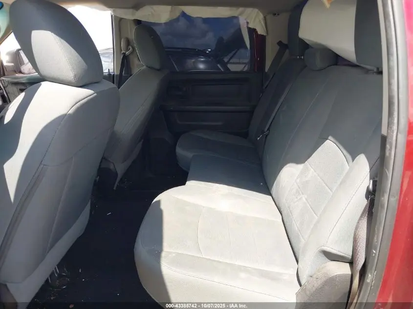 2016 RAM 1500 EXPRESS