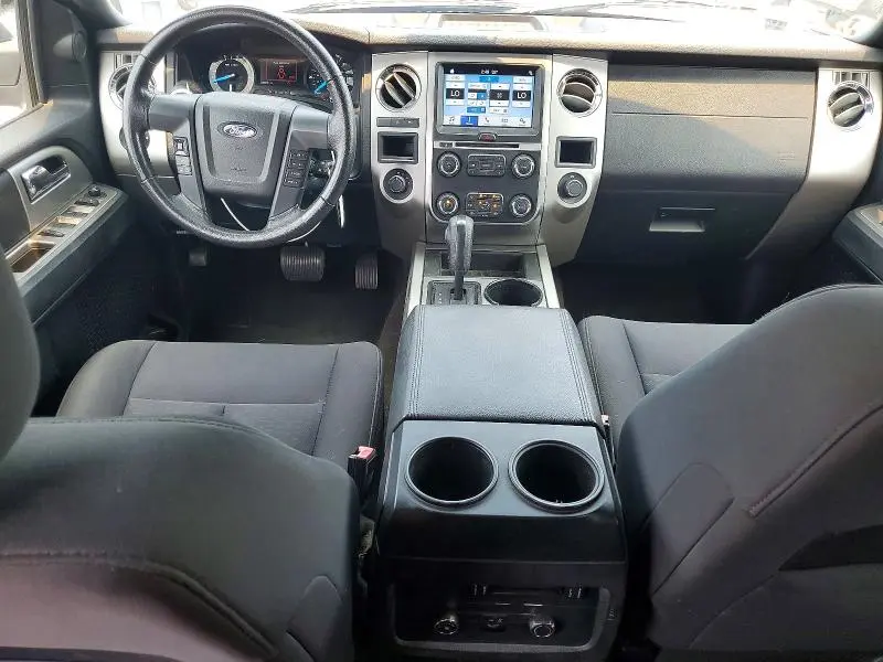 2017 FORD EXPEDITION XLT  