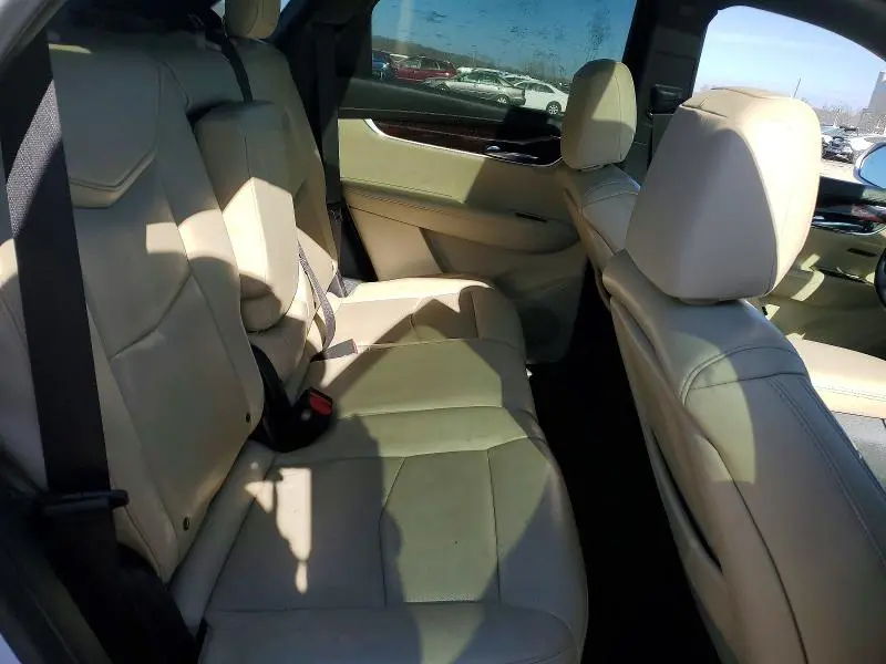 2017 CADILLAC XT5 LUXURY  