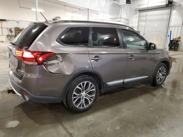 2016 MITSUBISHI OUTLANDER SE  