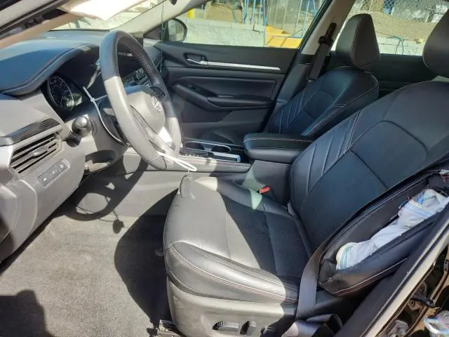 2024 NISSAN ALTIMA SR  