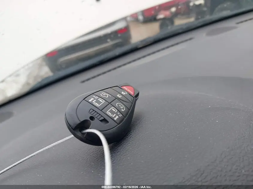 2015 CHRYSLER TOWN & COUNTRY LIMITED PLATINUM