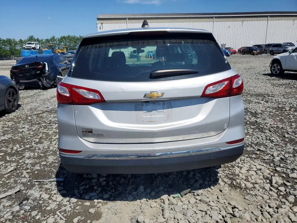 2018 CHEVROLET EQUINOX LS  