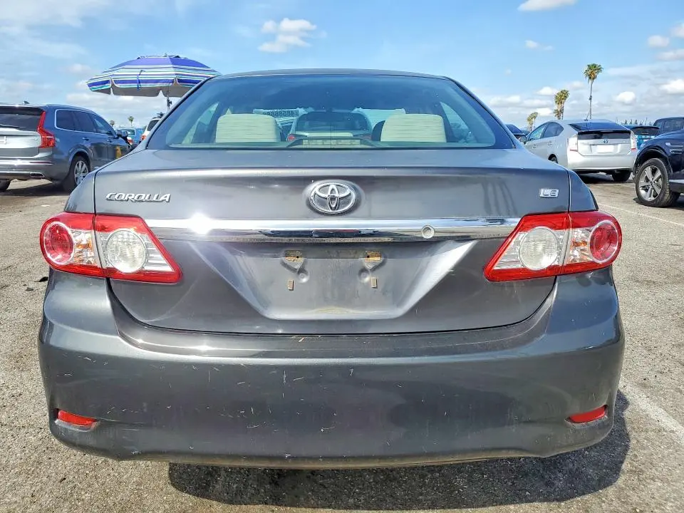 2011 TOYOTA COROLLA LE  