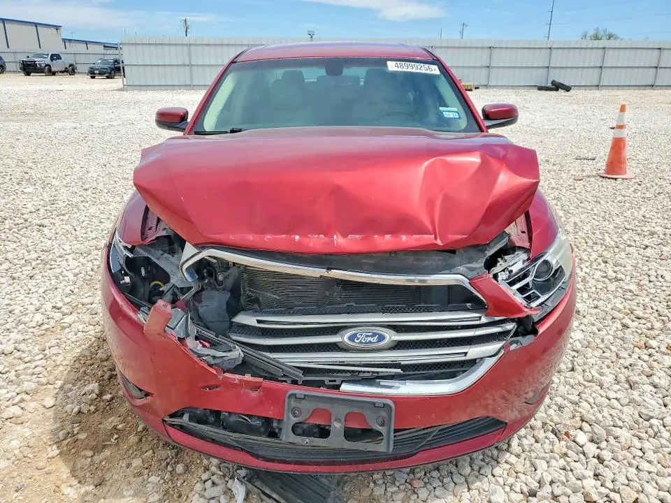 2015 FORD TAURUS SEL  