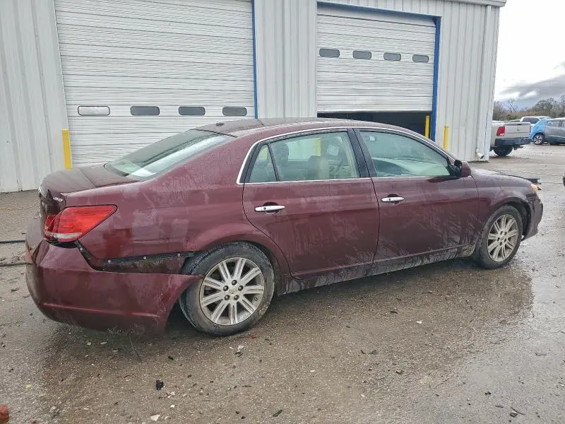 2010 TOYOTA AVALON XL  