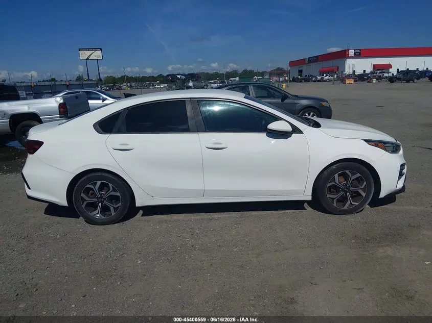 2019 KIA FORTE LXS