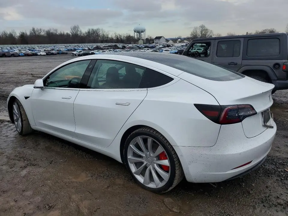2020 TESLA MODEL 3   