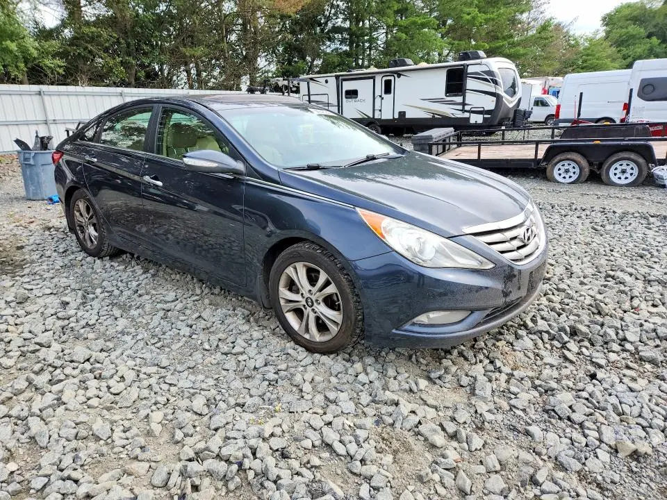 2011 HYUNDAI SONATA   
