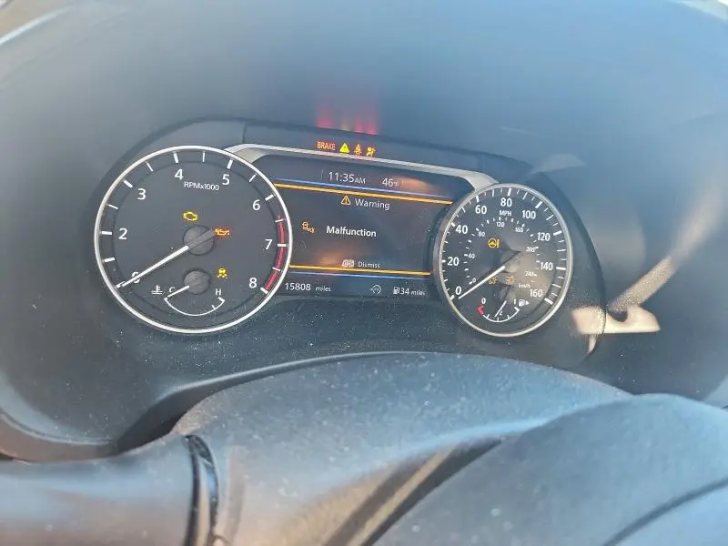 2024 NISSAN SENTRA SR  