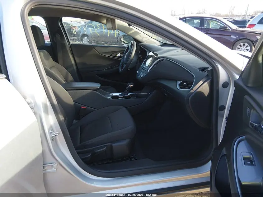 2022 CHEVROLET MALIBU FWD LT