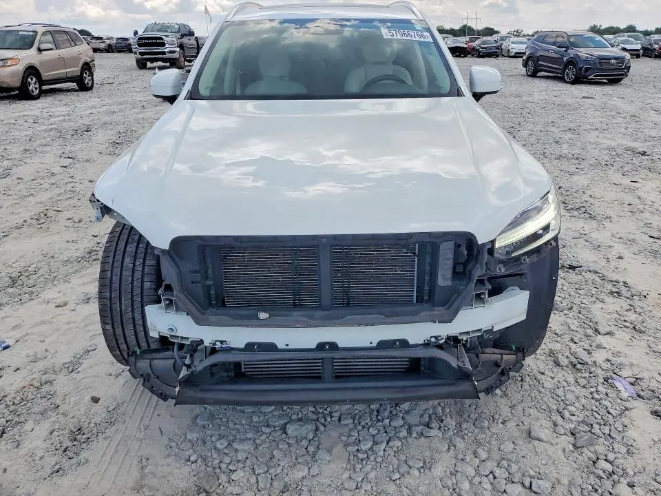 2021 VOLVO XC90 T6 MOMENTUM  