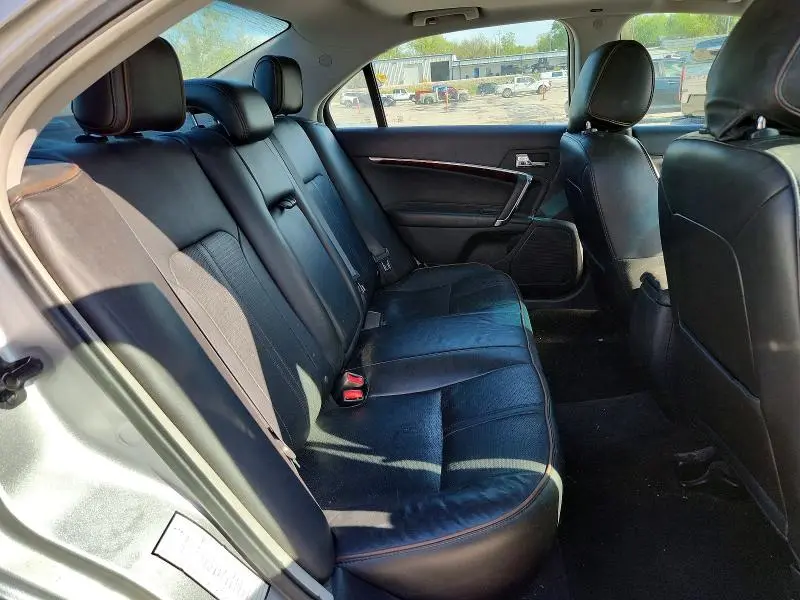 2012 LINCOLN MKZ   