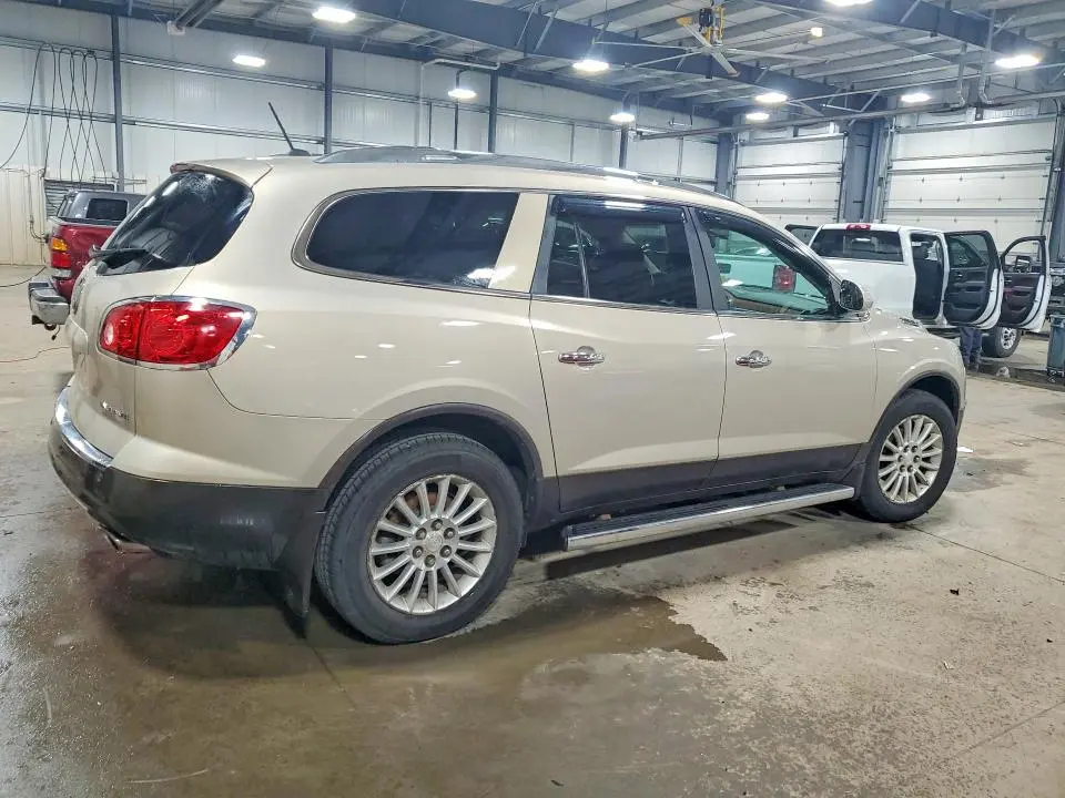 2011 BUICK ENCLAVE CX  