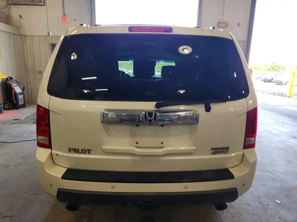 2011 HONDA PILOT TOURING  
